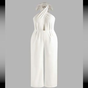 Solid criss cross jumpsuit curve & plus